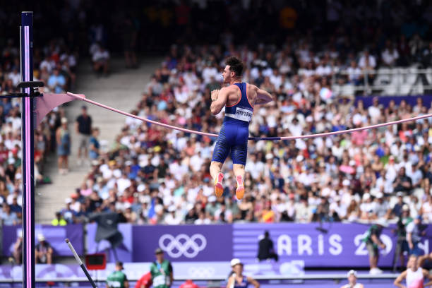 French pole vaulter Anthony Ammirati, French pole vaulter bulge video